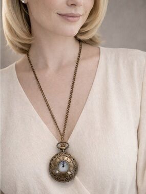 Vintage-Inspired Bronze Pocket Watch Pendant Necklace - Women Jewelry